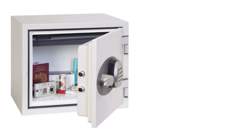 Phoenix Titan Fire & Security Safe - Image 3